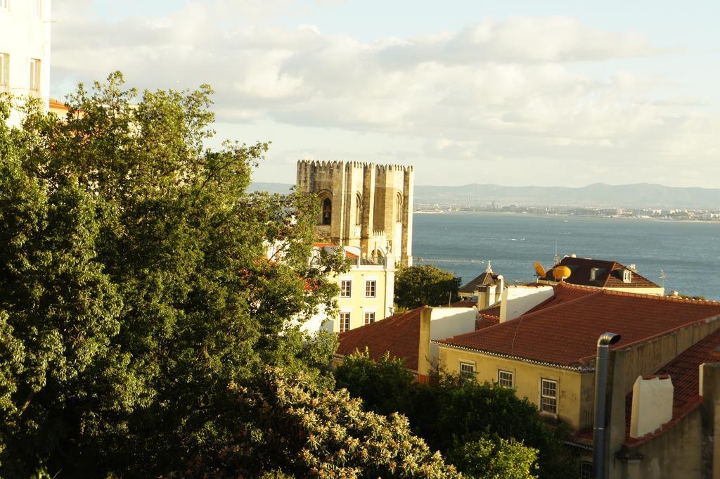 Cozy Apartment With Castel View Lisboa Exterior foto